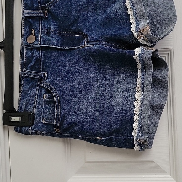 Wonder Nation Girl's Adjustable Waist Cuffed Denim Shorts - Picture 2 of 13